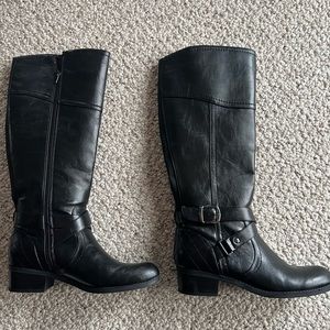 Like New UNISA Womens Tall Black Riding Boots size 7